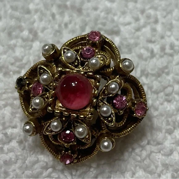 Florenza Brooch - Picture 1 of 4
